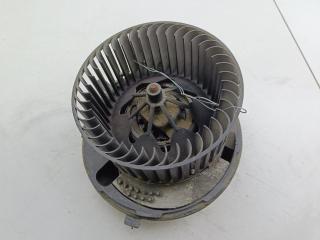 моторчик печки Volkswagen Golf 5 поколение 2004, 1.4 л., бензин, МКПП, чёрный, хетчбэк 5 дв.