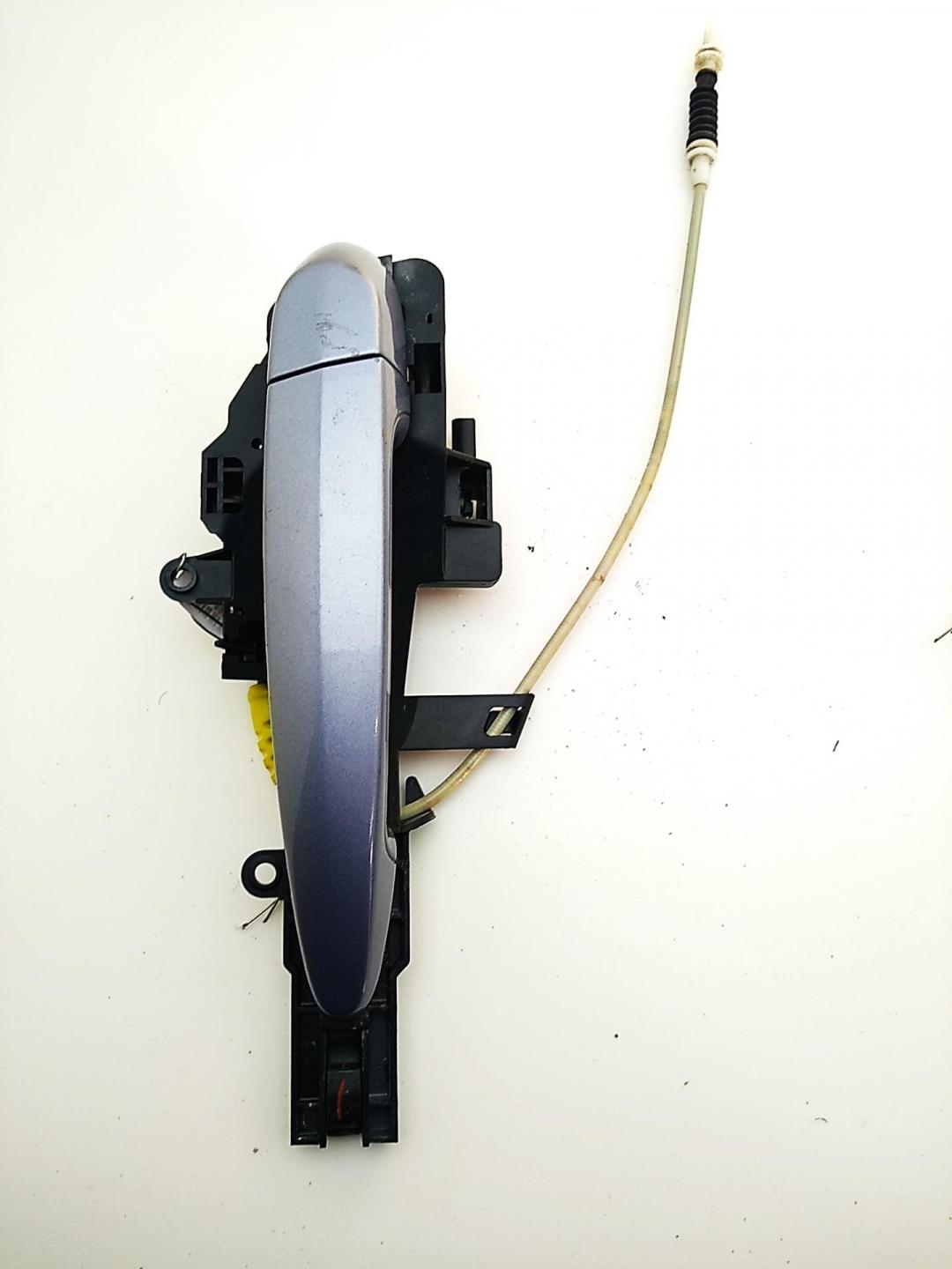 ручка наружная передняя правая BMW 1 E81/E87 2004, 2.0 л., дизель, МКПП, серый, хетчбэк 5 дв.