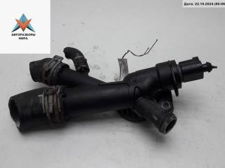 фланец (тройник) системы охлаждения Skoda Roomster 1 поколение [рестайлинг] 2010, 1.6 л., дизель, МКПП, серый, фургон, 03L121131AA