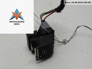 кнопка стеклоподъемника переднего правого SEAT Toledo 3 поколение 2004, 2.0 л., дизель, МКПП, чёрный, хетчбэк 5 дв., 7L6959855B