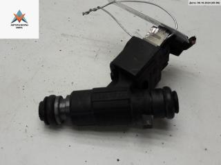 форсунка Volkswagen Golf 3 поколение 1996, 1.4 л., бензин, МКПП, красный, хетчбэк 5 дв., 030906031E
