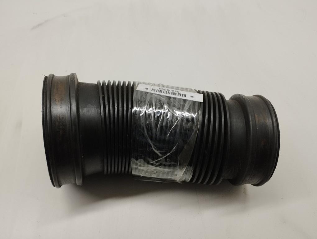 гофра инжектора Audi A4 B5 1998, 2.4 л., бензин, АКПП, универсал, 8D0129627