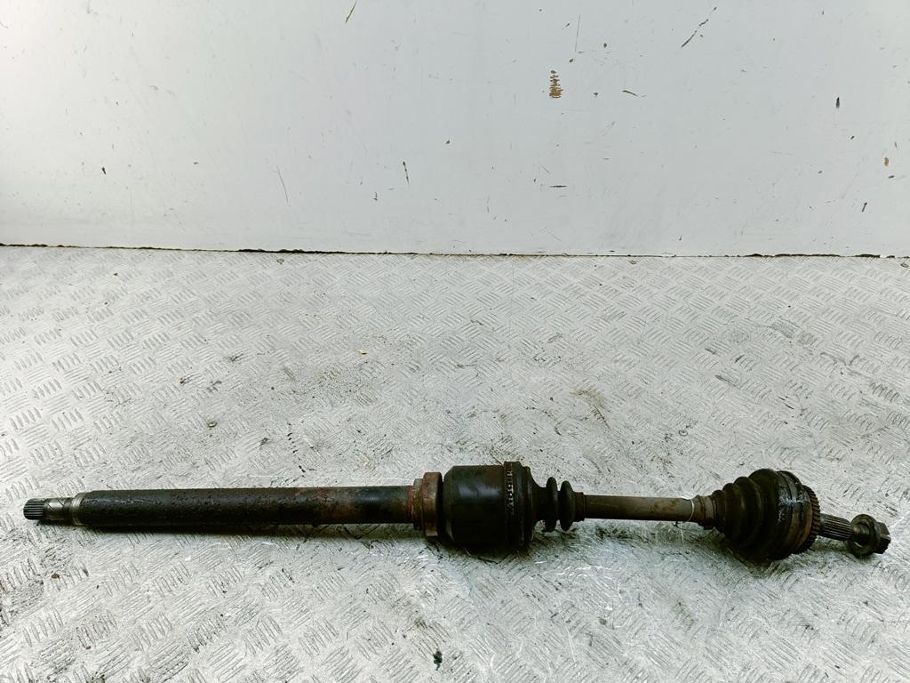 полуось передняя правая (приводной вал, ШРУС) Volvo 850 1997, 2.5 л., бензин, АКПП, красный, универсал