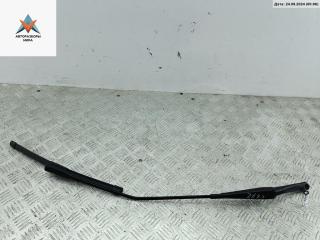 Щеткодержатель (поводок стеклоочистителя) передний Fiat Grande Punto 1 поколение 2006, 1.2 л., бензин, МКПП, чёрный, хетчбэк 3 дв., 51701423