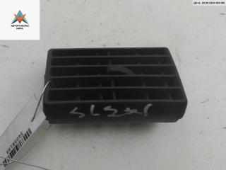 дефлектор обдува салона Audi 80 8C/B4 1992, 2.0 л., бензин, МКПП, зелёный, седан, 893820921