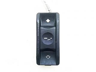 кнопка (выключатель) BMW 5 E60/E61 2004, 2.5 л., дизель, МКПП, серый, универсал, 6907288