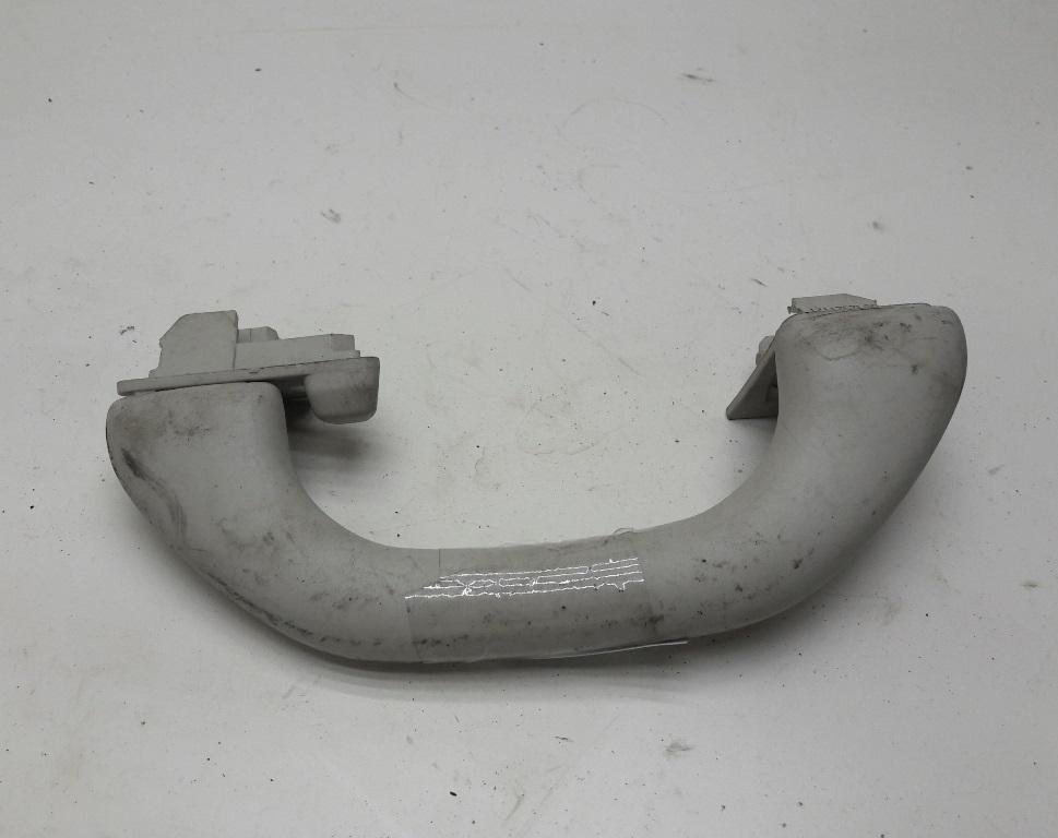ручка внутренняя потолочная Volkswagen Golf 5 поколение 2008, 2.0 л., дизель, робот, серый, универсал - фото №1