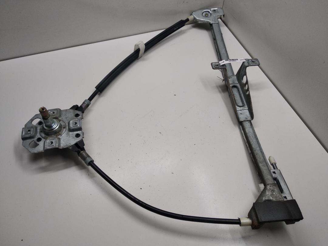стеклоподъемник передний правый Audi 80 B4 1992, 2.0 л., бензин, МКПП, зелёный, седан, 893837400