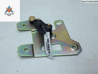 активатор замка багажника Volkswagen Touareg 1 поколение 2003, 4.2 л., бензин, АКПП, синий, внедорожник 5 дв., 7L6827425