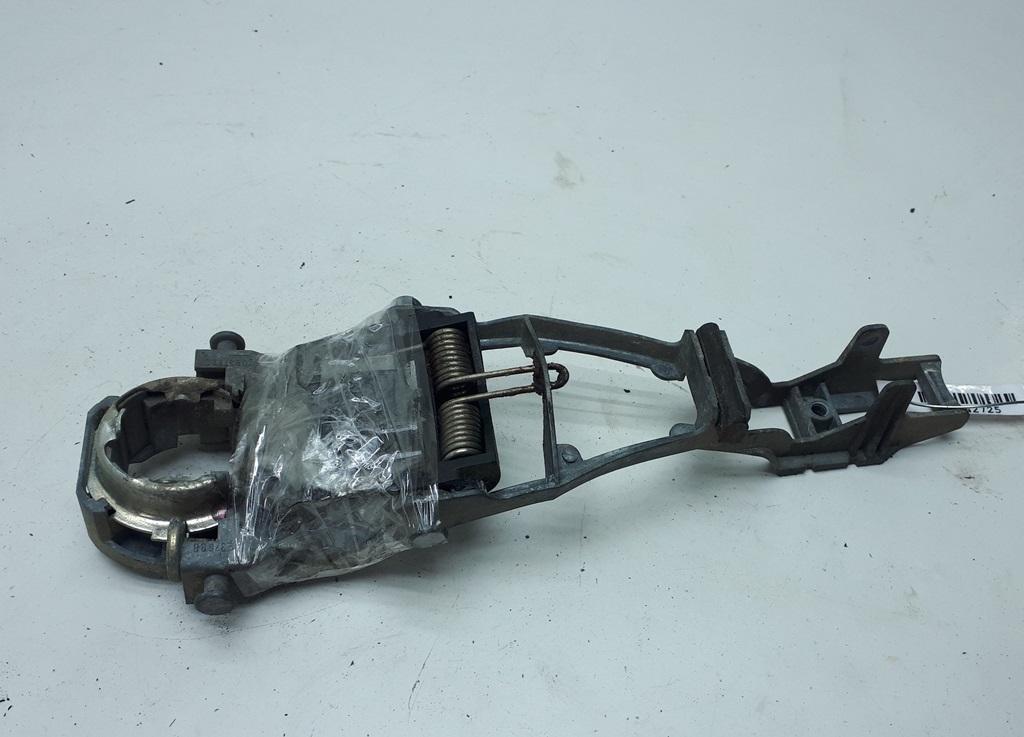 Корпус (держатель) ручки двери задней правой Volkswagen Golf-5 2004, 1.4 л., бензин, МКПП, чёрный, хетчбэк 5 дв.