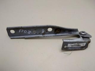 петля капота правая Audi A6 4A/C4 1996, зелёный, седан, 4A0823302F
