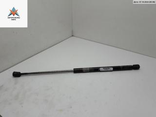 амортизатор крышки багажника (3-5 двери) Volkswagen Golf 3 поколение 1992, 1.9 л., дизель, МКПП, красный, хетчбэк 5 дв., 1H6827550A
