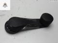 ручка стеклоподъемника Volkswagen Golf 3 поколение 1996, 1.6 л., бензин, МКПП, чёрный, хетчбэк 5 дв., 1H0837581 - фото №2