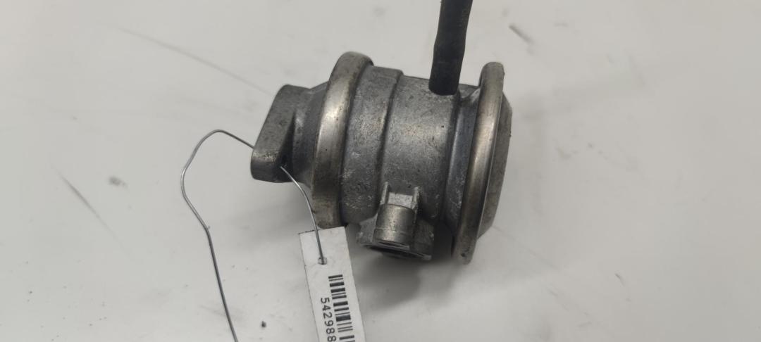 клапан EGR Audi A4 B5 1998, 2.4 л., бензин, АКПП, серый, универсал, 078131101F