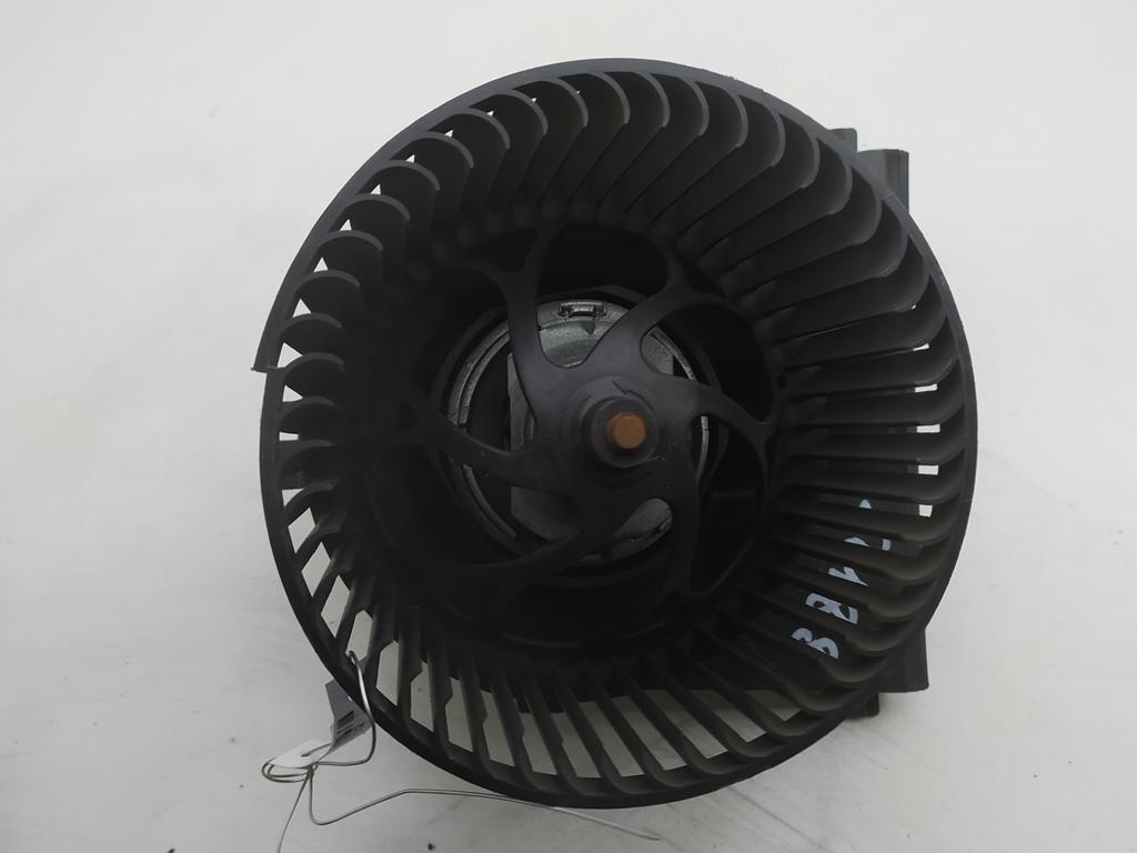моторчик печки Audi A3 8L 1997, 1.6 л., бензин, МКПП, серый, хетчбэк 3 дв., 1J0959971