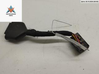 кнопка центрального замка Audi A4 B5 1996, 1.8 л., бензин, АКПП, серый, универсал, 8L0962107