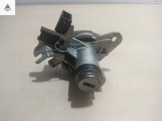 Личинка замка багажника Audi A6 4F/C6 2004, 2.4 л., бензин, МКПП, чёрный, седан, 8E0827573A