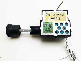 кнопка противотуманных фар BMW 3 серия E36 1995, 1.6 л., бензин, МКПП, серый, хетчбэк 3 дв., 8353503