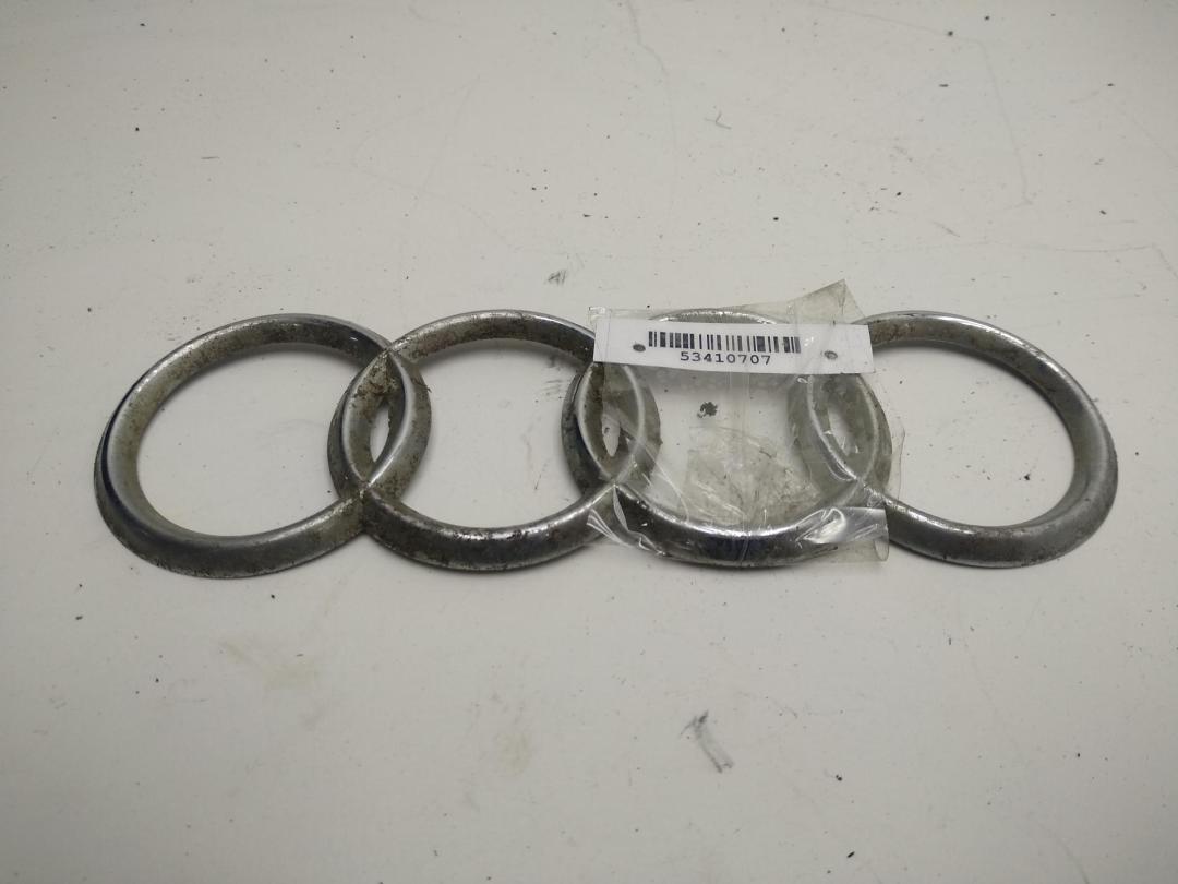 эмблема Audi A4 B5 1998, 1.6 л., бензин, МКПП, зелёный, седан