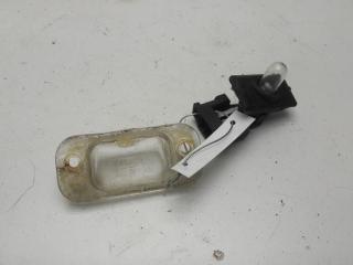 подсветка номера Volkswagen Golf 3 поколение 1994, 1.6 л., бензин, МКПП, синий, хетчбэк 5 дв., 1H6943167B