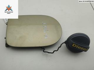 лючок топливного бака Volvo C30 1 поколение 2008, 1.6 л., дизель, МКПП, зелёный, хетчбэк 3 дв.