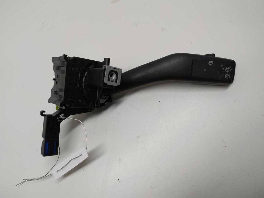 переключатель дворников Volkswagen Touran 2003, 1.6 л., бензин, МКПП, синий, минивэн, 1K0953519