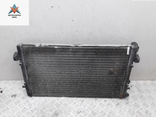 радиатор охлаждения Volkswagen Golf 4 поколение 1999, 1.6 л., бензин, МКПП, серый, хетчбэк 3 дв., 1J0121253N