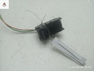 кнопка (выключатель) Mercedes-Benz Vito-1 W638 1999, 2.2 л., дизель, МКПП, синий, микроавтобус, 2088201001