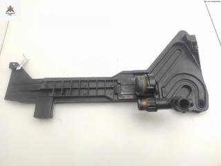 кронштейн (крепление) BMW 3 серия E46 1999, 2.0 л., бензин, МКПП, серый, седан, 1436250