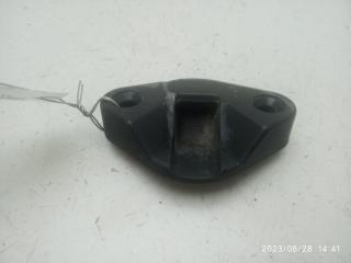 ответная часть (скоба) замка двери Volkswagen Transporter T4 1998, 2.5 л., дизель, МКПП, белый, микроавтобус, 701843667