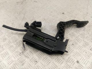 педаль сцепления SEAT Leon 2 поколение 2005, 1.6 л., бензин, МКПП, красный, хетчбэк 5 дв., 1J1721321D