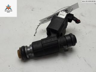 форсунка Volkswagen Golf 3 поколение 1996, 1.4 л., бензин, МКПП, синий, хетчбэк 3 дв., 030906031E