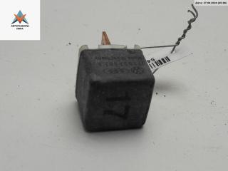 реле (прочие) Volkswagen Golf 2 поколение 1986, 1.3 л., бензин, МКПП, коричневый, хетчбэк 5 дв., N17