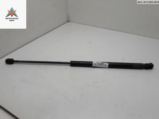 амортизатор крышки багажника (3-5 двери) Volkswagen Golf 3 поколение 1995, 1.9 л., дизель, МКПП, синий, хетчбэк 5 дв., 1H6827550A