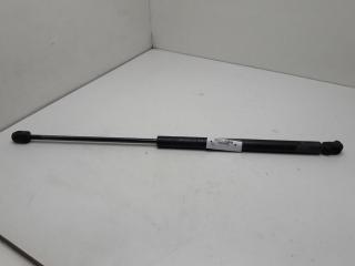 амортизатор крышки багажника (3-5 двери) Volkswagen Golf 3 поколение 1995, 1.9 л., дизель, МКПП, синий, хетчбэк 5 дв., 1H6827550A