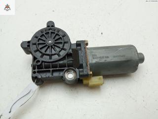 моторчик стеклоподъемника задний правый Volvo V70 1 поколение 1999, 2.5 л., бензин, АКПП, серый, универсал, 0130821743