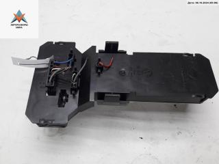 панель заднего левого фонаря Volkswagen Passat B5 [рестайлинг] 2000, 1.9 л., дизель, МКПП, серый, универсал, 3B9945257