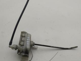 замок лючка топливного бака Audi A4 B5 1996, 2.8 л., бензин, МКПП, зелёный, универсал