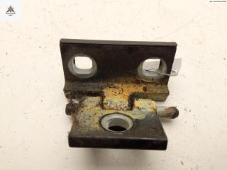 петля двери Volvo V70 2 поколение [рестайлинг] 2005, синий, универсал