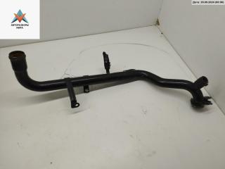 трубка охлаждающей жидкости Audi A6 4B/C5 1999, 1.8 л., бензин, МКПП, 06B121071M