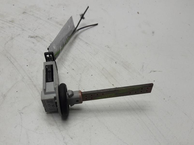 датчик температуры Porsche Cayenne 2003, 4.5 л., бензин, АКПП, чёрный, внедорожник 5 дв., 4B0820539
