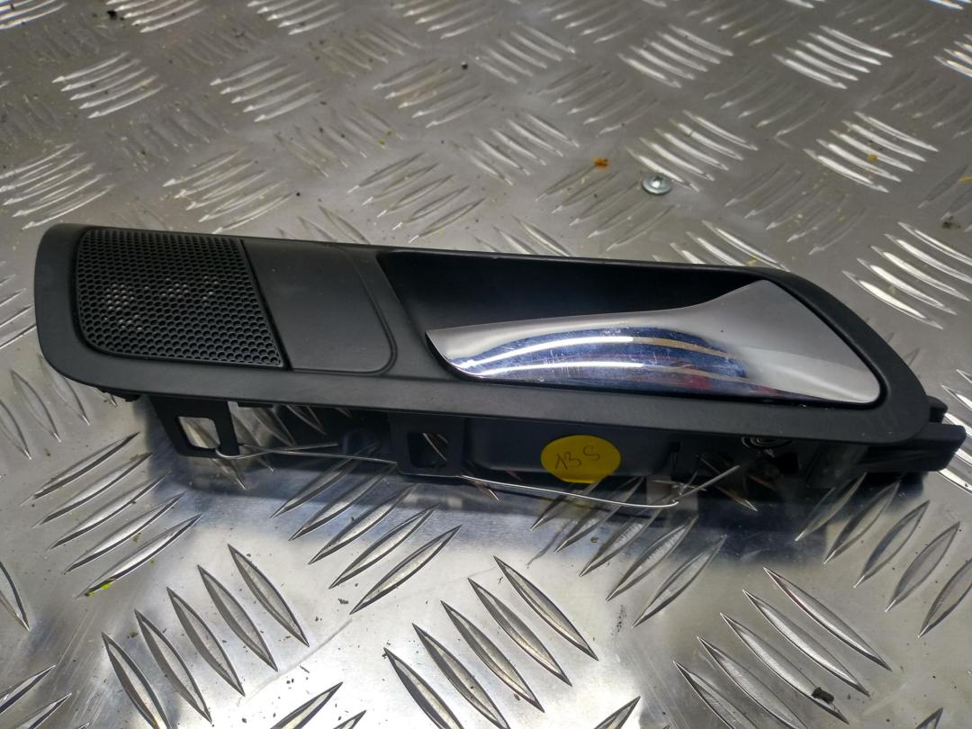 ручка внутренняя задняя правая Volkswagen Passat B6 2006, 2.0 л., дизель, АКПП, чёрный, универсал, 3C4839114