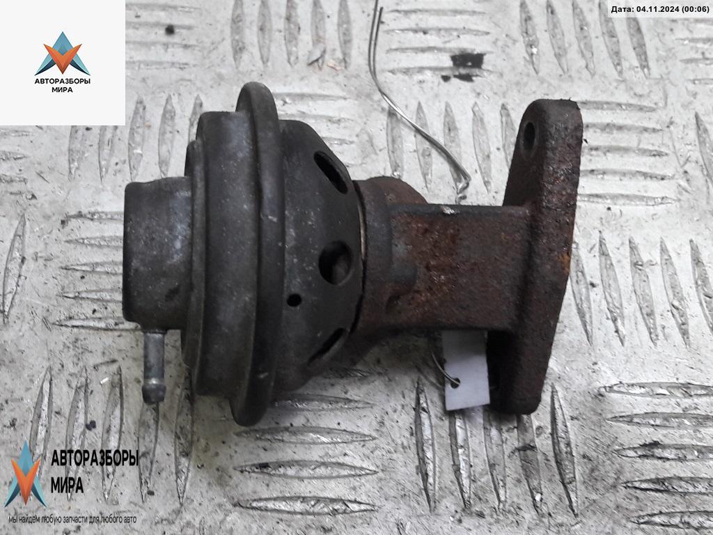 клапан EGR Volkswagen Golf 4 поколение 1999, 1.4 л., бензин, МКПП, чёрный, хетчбэк 3 дв. - фото №1