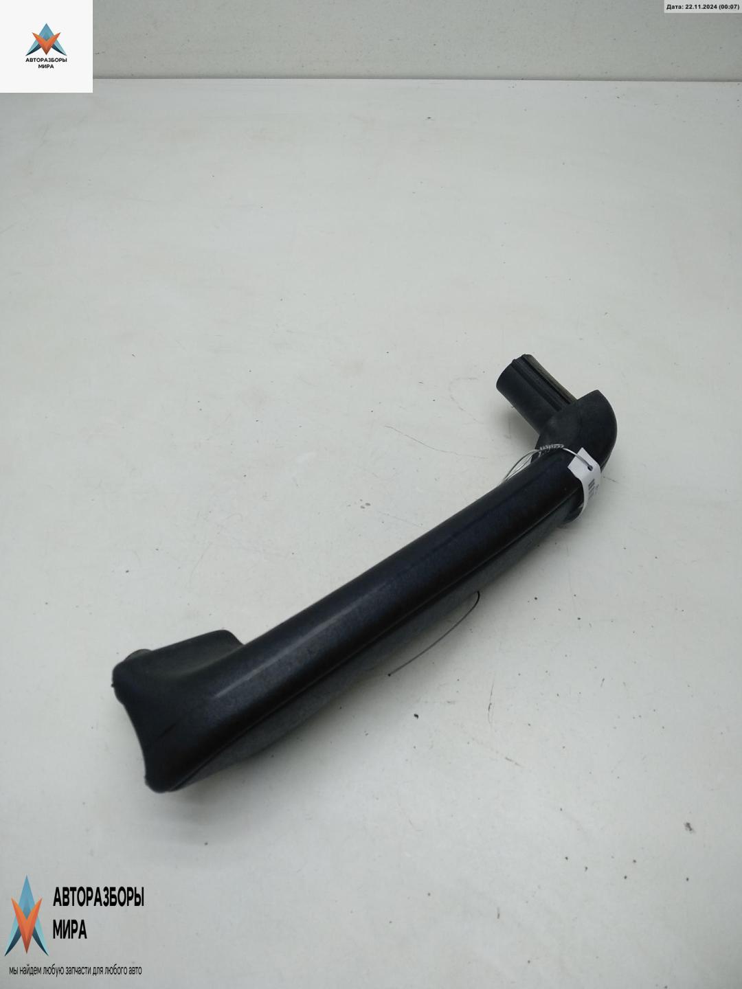 ручка внутренняя передняя правая Volkswagen Passat B3 1992, 1.8 л., бензин, МКПП, синий, универсал, VW - фото №1