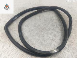 уплотнитель двери Volkswagen Polo 3 поколение 1999, 1.4 л., бензин, МКПП, зелёный, универсал