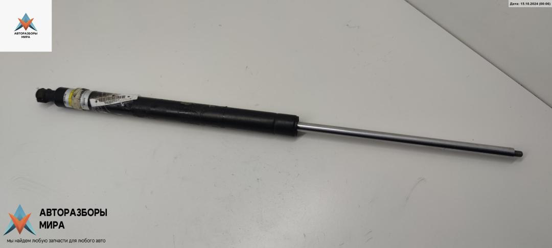 амортизатор крышки багажника (3-5 двери) Audi A6 4B/C5 2000, 2.5 л., дизель, АКПП, серый, универсал, 90492 - фото №1