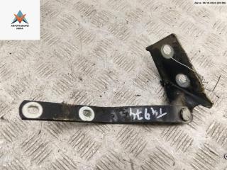 петля капота правая Volkswagen Polo 3 поколение 1997, чёрный, хетчбэк 3 дв.