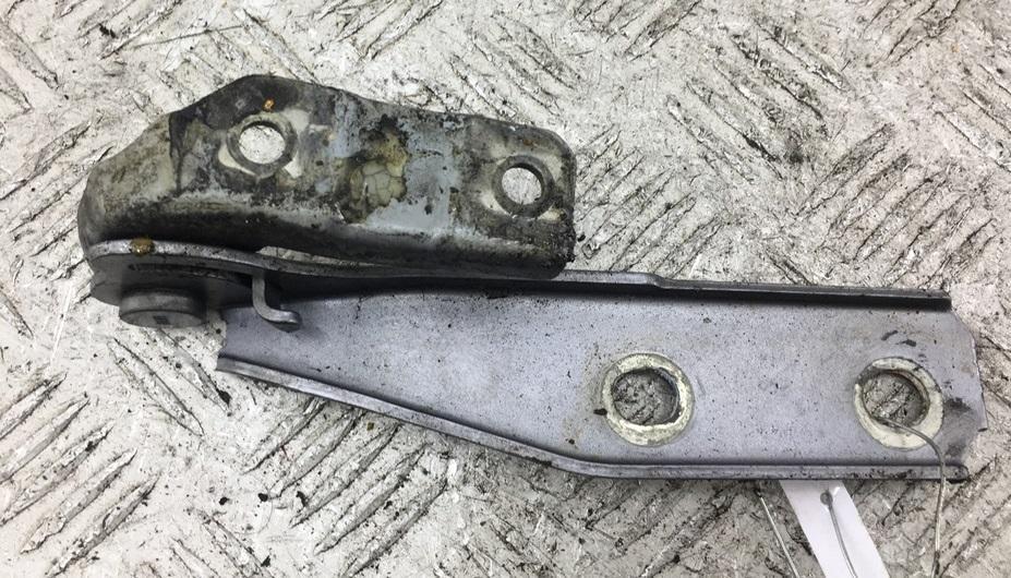 петля капота правая Audi A3 8P 2003, серый, хетчбэк 3 дв., 8P0823304