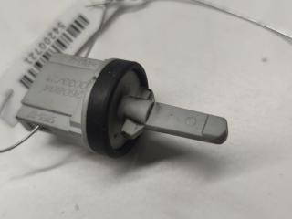 датчик температуры Audi A4 B6 2004, 2.0 л., бензин, МКПП, чёрный, универсал, 1K0907543A