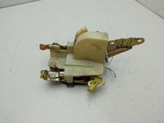 замок двери передней правой Saab 900 2 поколение 1994, 2.0 л., бензин, АКПП, чёрный, хетчбэк 3 дв.